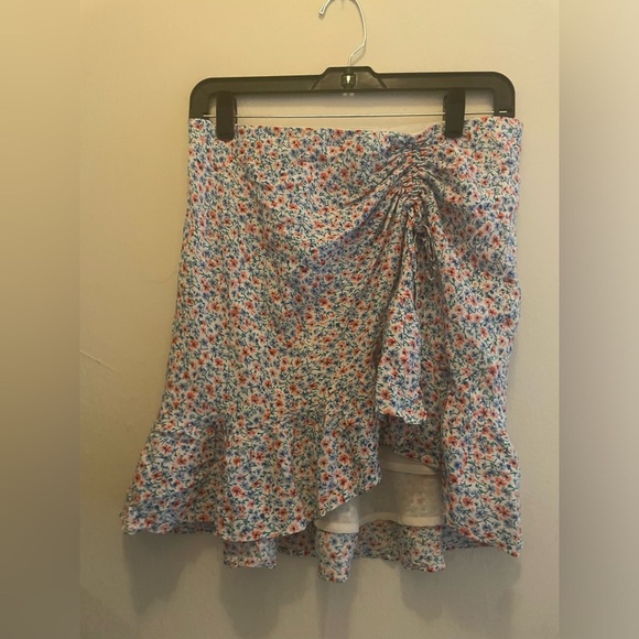 RAILS LARA RUFFLED SKIRT ADJUSTABLE LENGTH WILD DAISIES DITSY FLORAL M MEDIUM - Picture 3 of 5